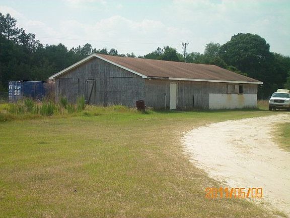4th image of 167 Sherry Ln