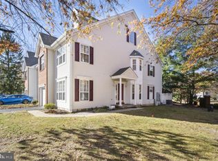 1 Painted Wagon Rd, Holmdel, NJ 07733