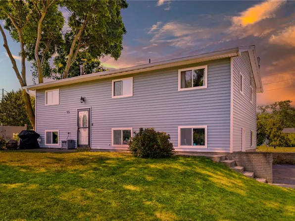 55 Agar Ave, Henrietta, NY 14467