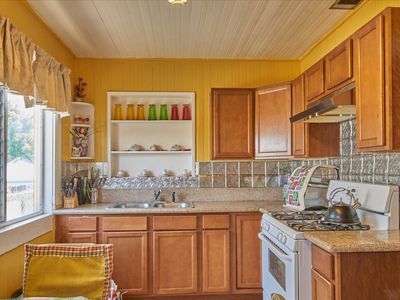 2816 Rosanna St, Los Angeles, CA, 90039