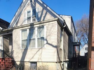 1462 W Victoria St, Chicago, IL 60660