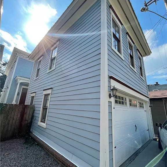 110 E Duffy St #CARRIAGE HOUSE — Photo 2