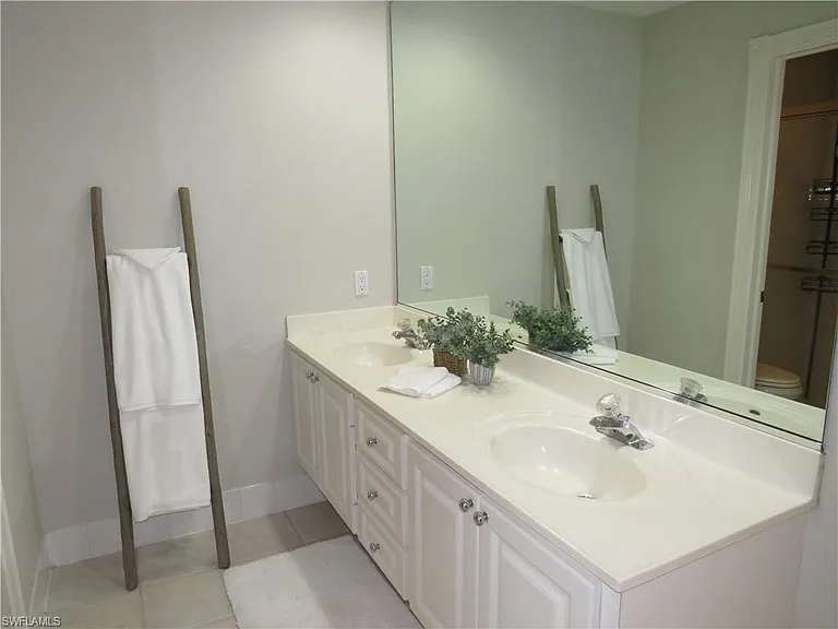 4186 Los Altos Ct — Photo 14