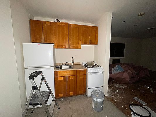 3rd image of 87-16 Winchester Blvd #5B