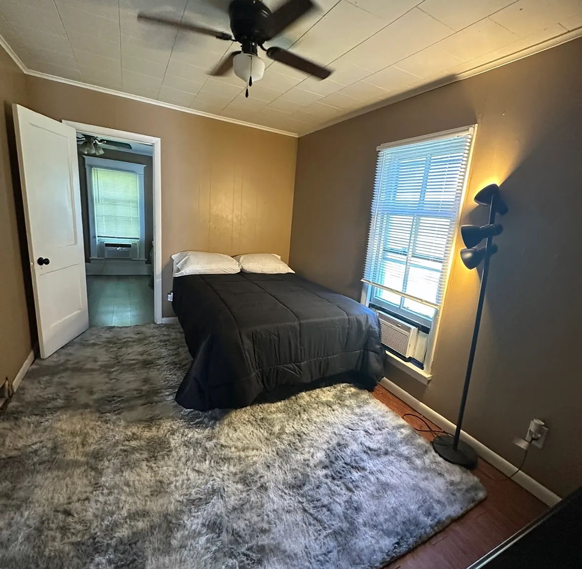 2 bed, 600 sqft, $1,425 — Photo 4