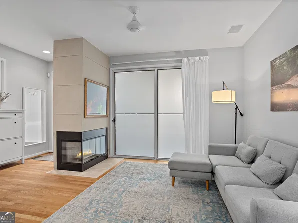 1590 Tallulah St NW, Atlanta, GA 30318