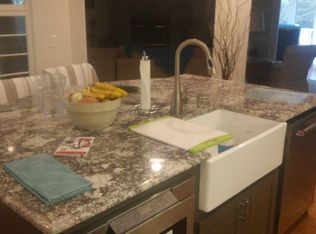 2 Dunedin Pl, Bella Vista, AR 72715