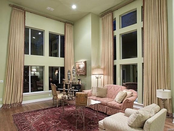 4th image of 11000 Belle Rose Cir