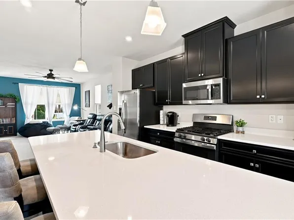 114 Fishermans Way, City Of Poquoson, VA 23662