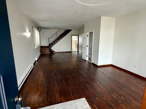 144 E Columbus Ave #144, Pittston, PA 18640