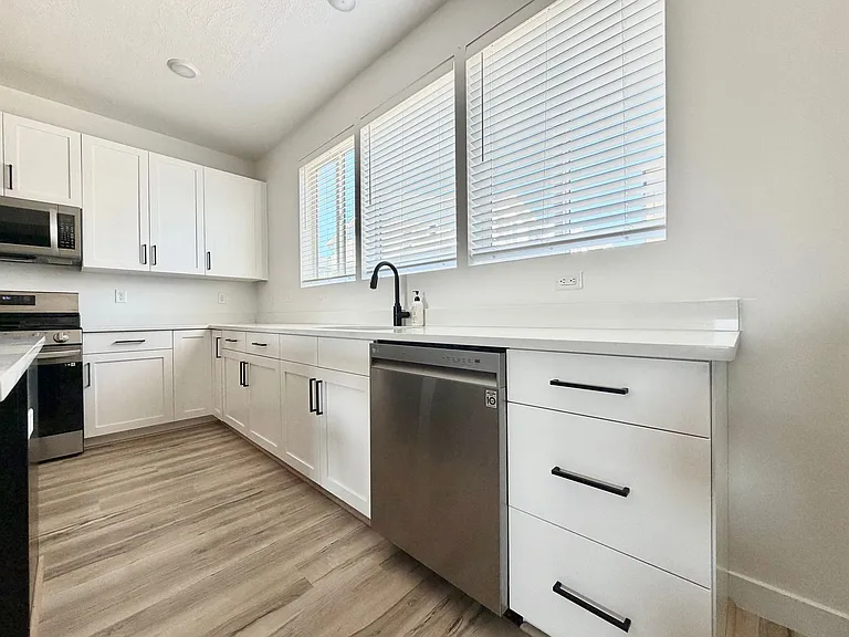 4690 W Talavera Way — Photo 13