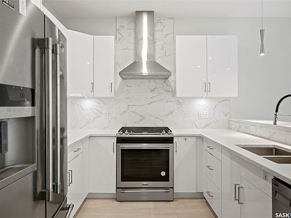 5th image of 3121 Green Bank Road #110
