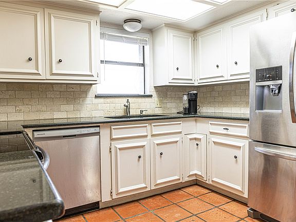 113 Granby Pl, Portland, TX 78374 | MLS #423604 | Zillow