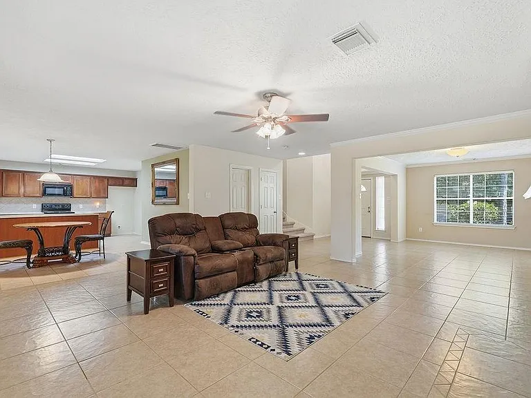 13407 Barton Meadow Ln — Photo 8