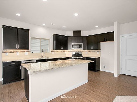 5th image of 390 South Spruce Street (lot 150) Avenue