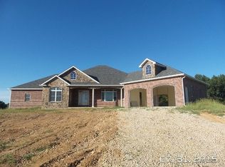 8932 Nine Hills Ln, Centertown, MO 65023