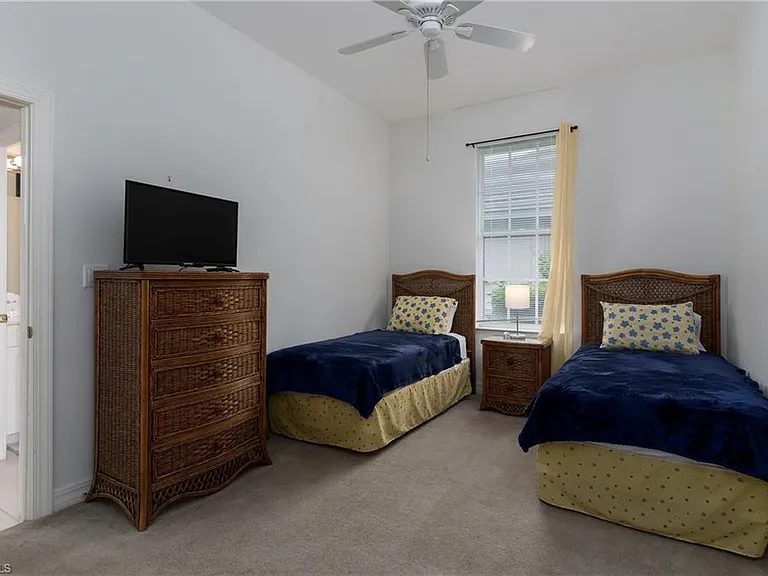 28452 Del Lago Way — Photo 15