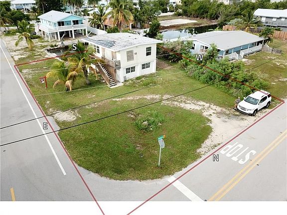 3rd image of 390 W Indies Dr