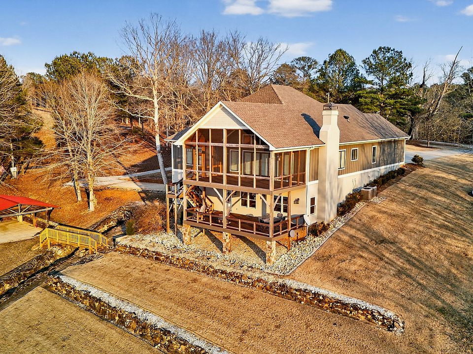 1st image of 175 Thornton Rd