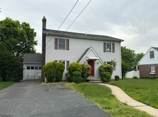 133 Ackerman St, Maywood, NJ 07607