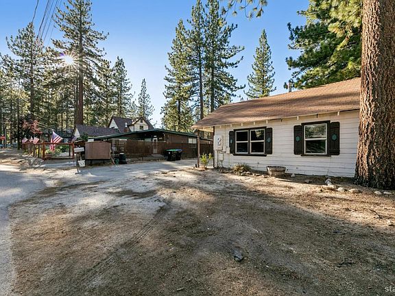 2nd image of 803 Merced Ave