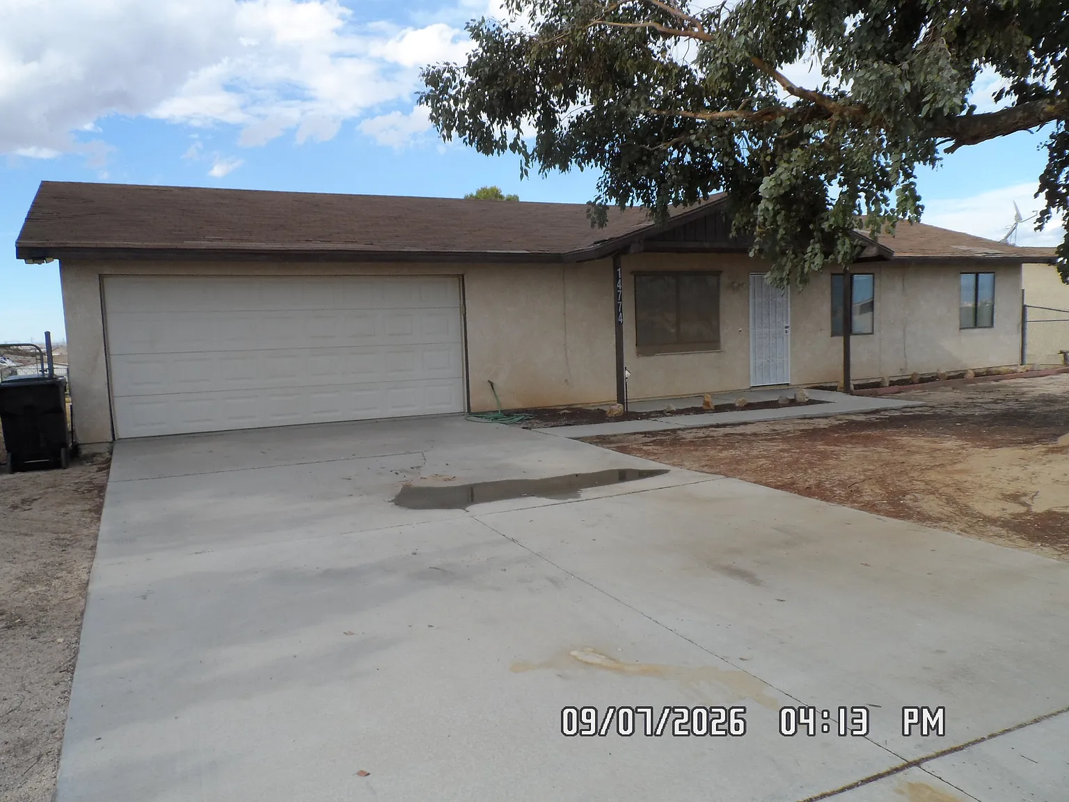 3 bed, 1050 sqft, $1,875 — Photo 2