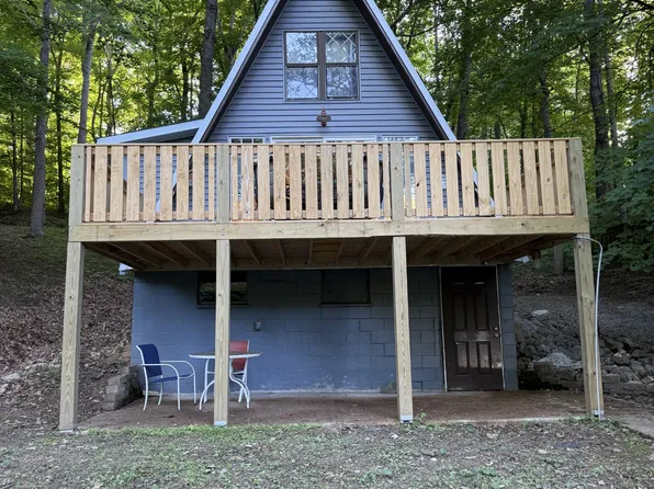 111 Lakeshore Dr, Dover, TN 37058