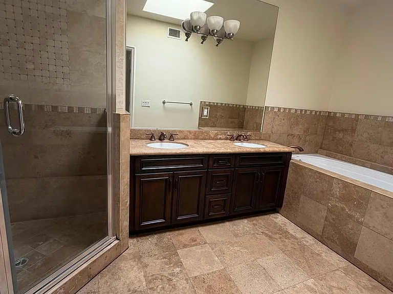 23130 Sherman Pl — Photo 47