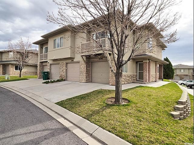 1st image of 12803 S Aspen Springs Dr