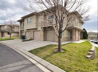 12803 S Aspen Springs Dr, Riverton, UT 84096