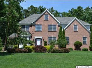 5 Dominion Dr, Jackson, NJ 08527