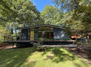 3322 Ocotea St, Raleigh, NC 27607