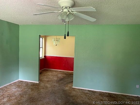 4th image of 428 E 136th Pl