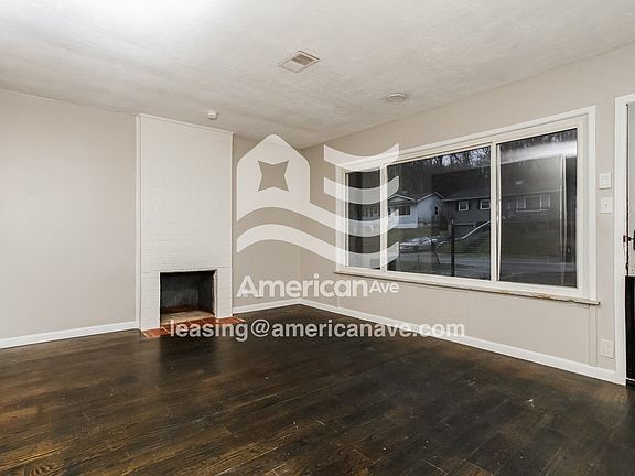 740352_004_wm_-_living_room_13505543.jpg