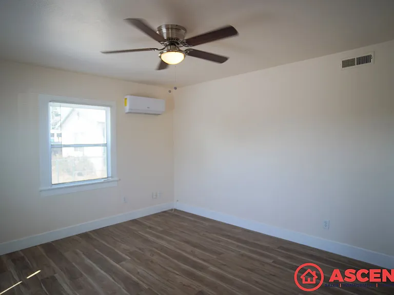412 El Tejon Ave — Photo 4