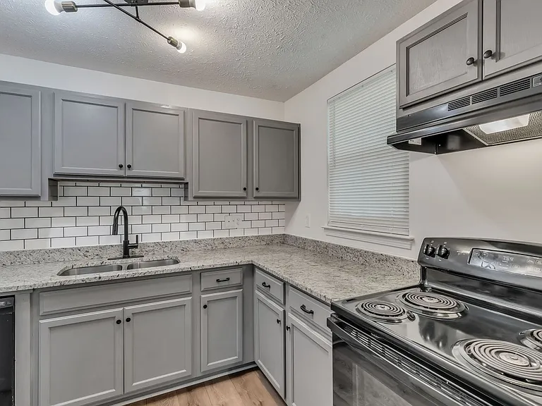 2601 Morganmeade Dr — Photo 9