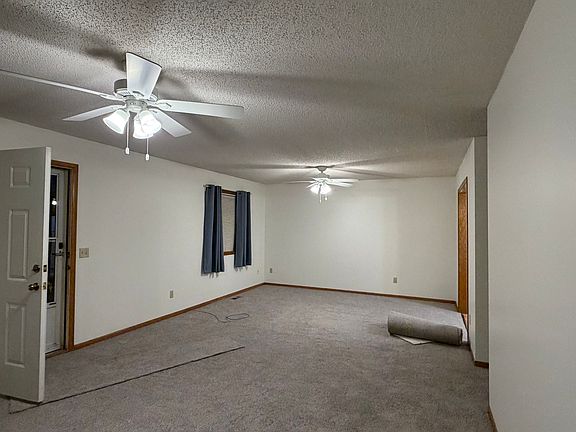 3rd image of 449 N Carrie St #449