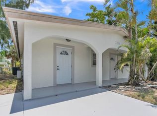 2938 Market St, Fort Myers, FL 33916