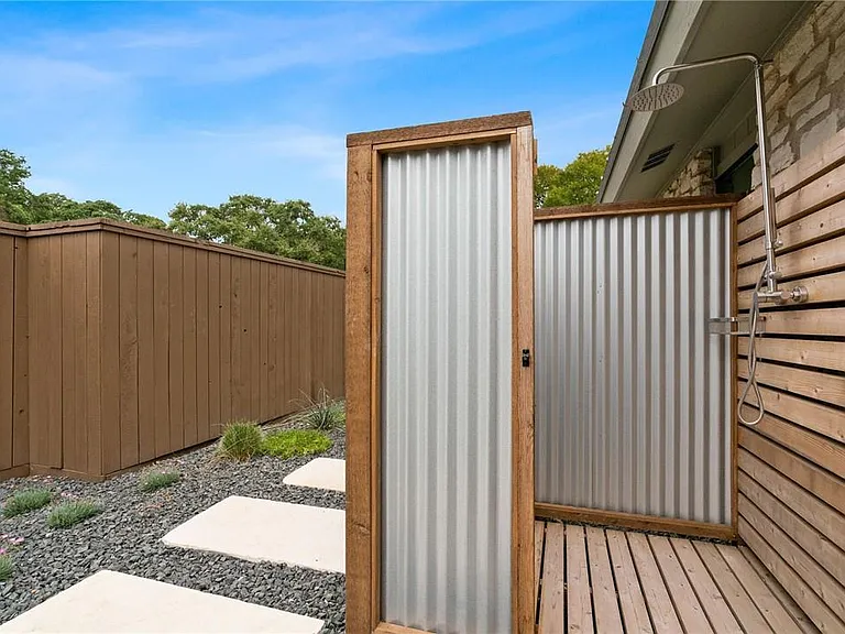 4007 Beaconsdale Dr — Photo 18