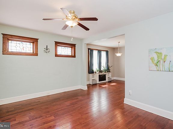 5th image of 524 Elmwood Rd