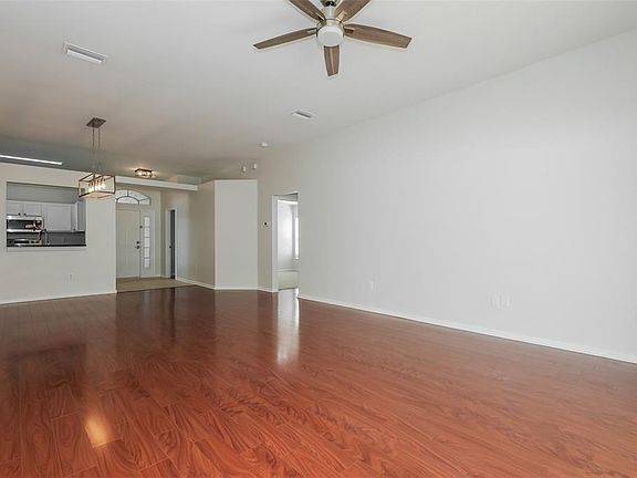3rd image of 5921 WAR ADMIRAL DRIVE