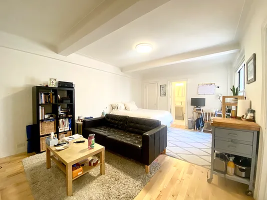 Rented by Compass | media 1