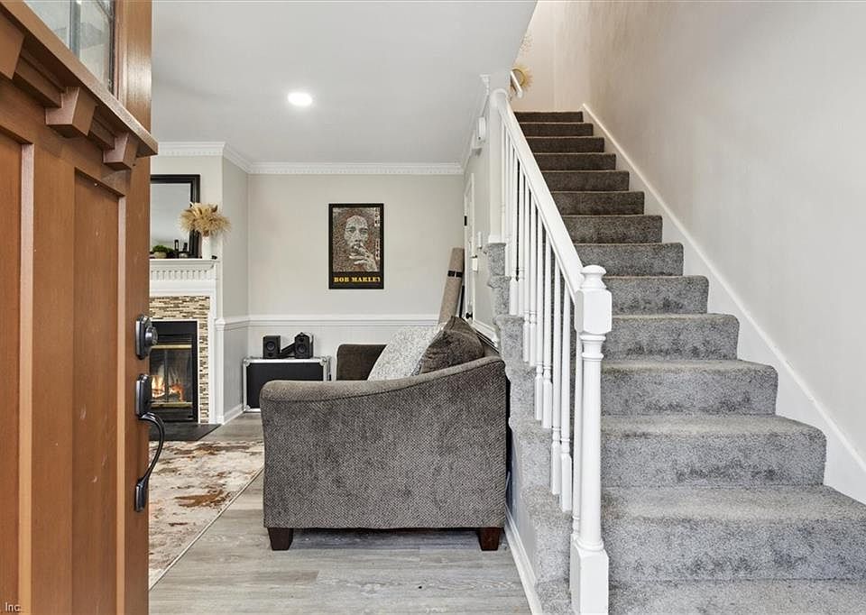 1242 Mill Lake Quarter, Chesapeake, VA 23320 Zillow