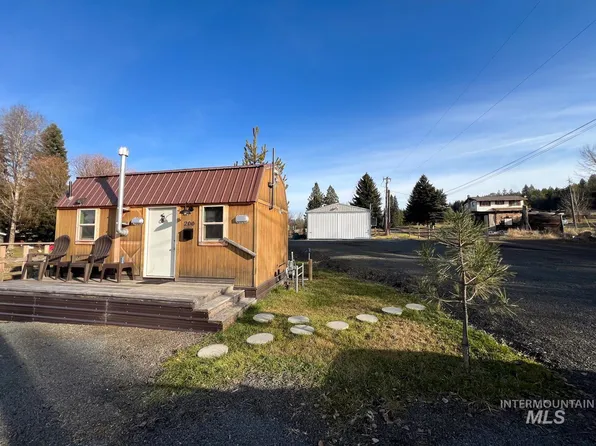 200 5th Ave, Bovill, ID 83806