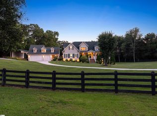 54 Laurenville Ln, Simpsonville, SC 29680