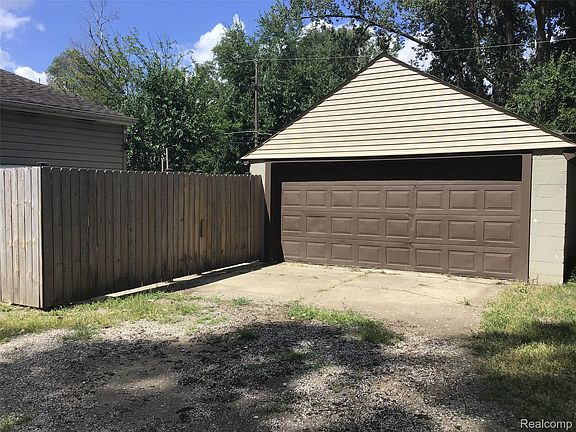 4th image of 6063 Catalpa Ave