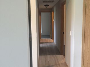 729 3rd Ave NW, Puyallup, WA 98371