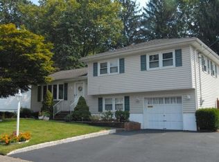 49 Chandler Dr, Emerson, NJ 07630