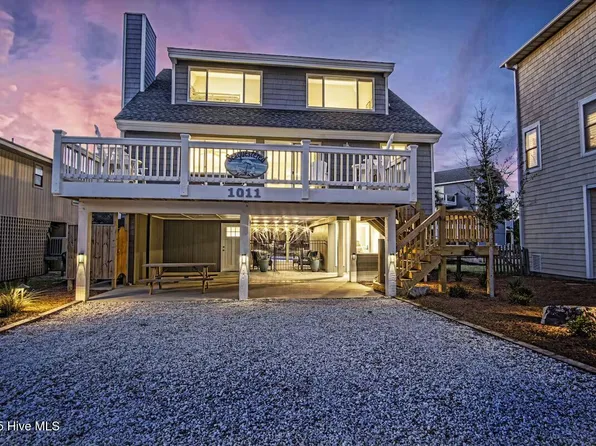1011 S Shore Drive, Surf City, NC 28445