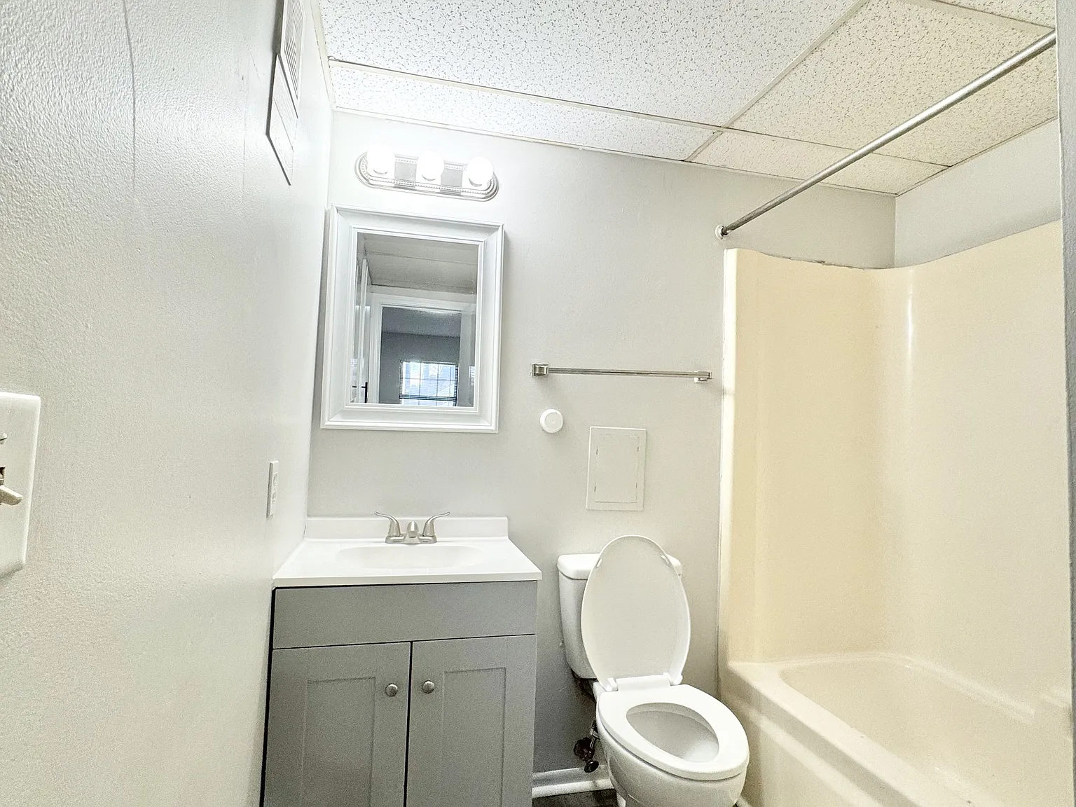 1711 McConnell Avenue - 3 — Photo 4